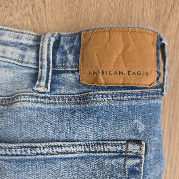 American Eagle Airflex Blue Jeans - Picture 6 of 6